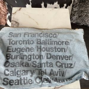 ORIGINAL American Apparel City Clutch!